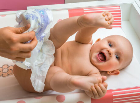 Money saving tips while buying disposable diapers for your newborn