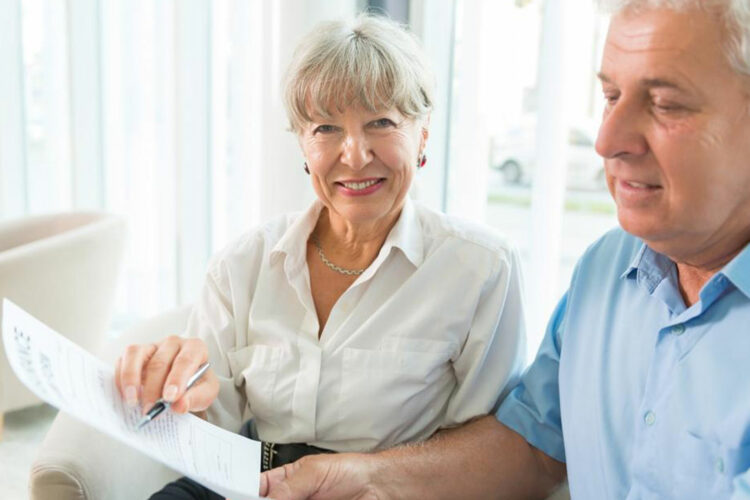 The pros and cons of life insurance for seniors
